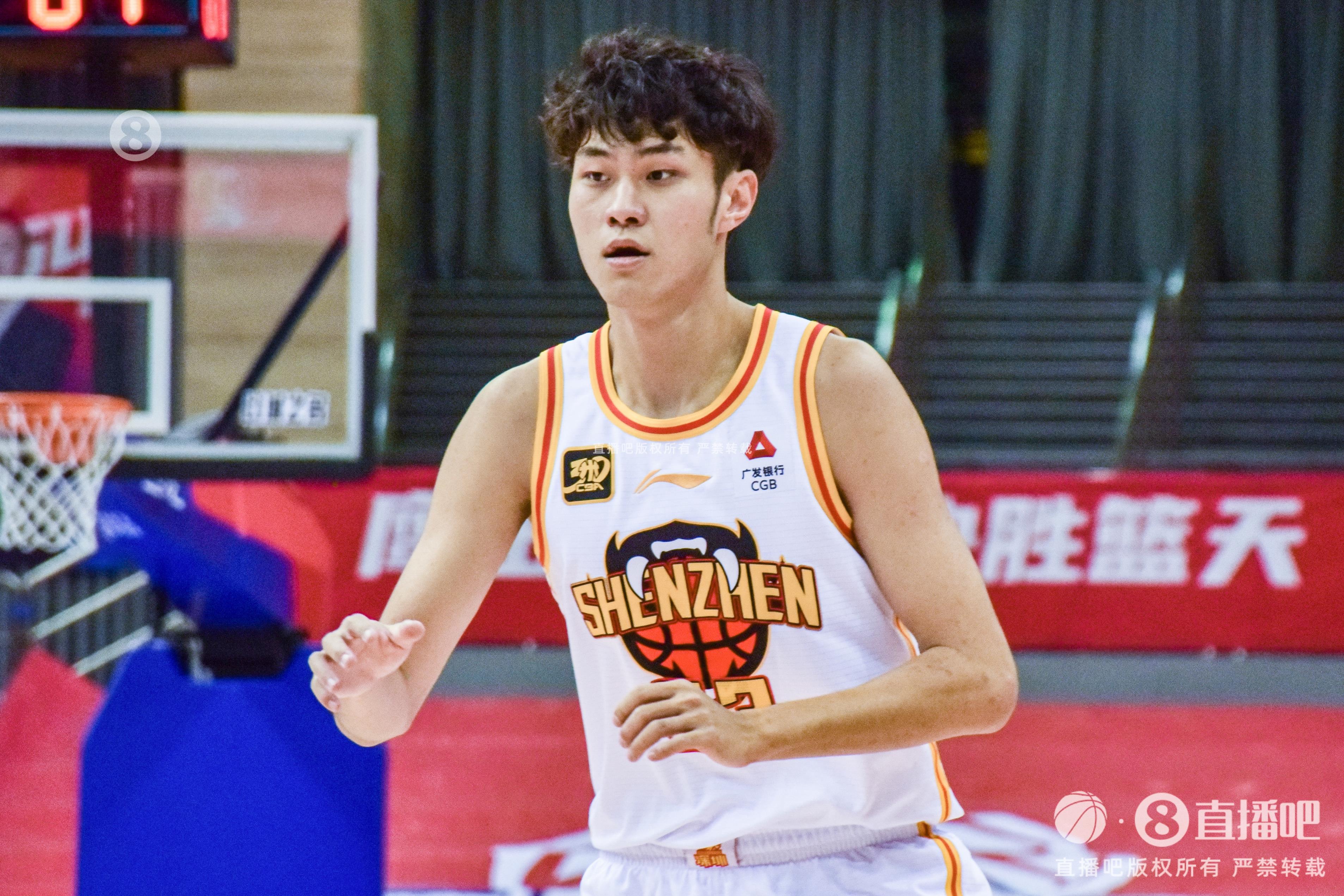 表現(xiàn)出色！王浩然14中7拿到20分3板6助2斷 正負(fù)值+30